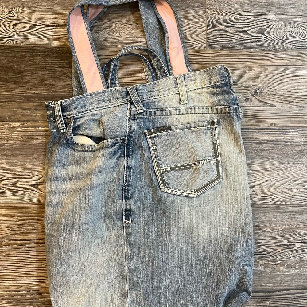 Ariat Denim Tote Bag with Western Design - Picture 4 of 9